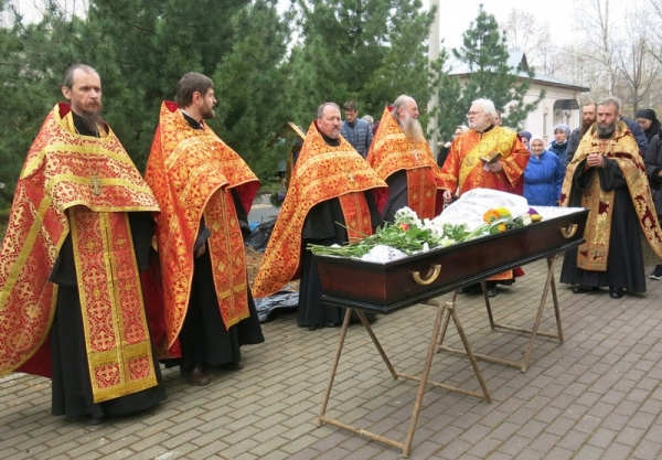 В соборе Рождества Пресвятой Богородицы города Вологды совершено отпевание протодиакона Георгия Рябинина