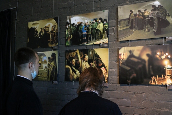 Представители Вологодской семинарии приняли участие в открытии фотовыставки по случаю 650-летия Спасо-Прилуцкого монастыря