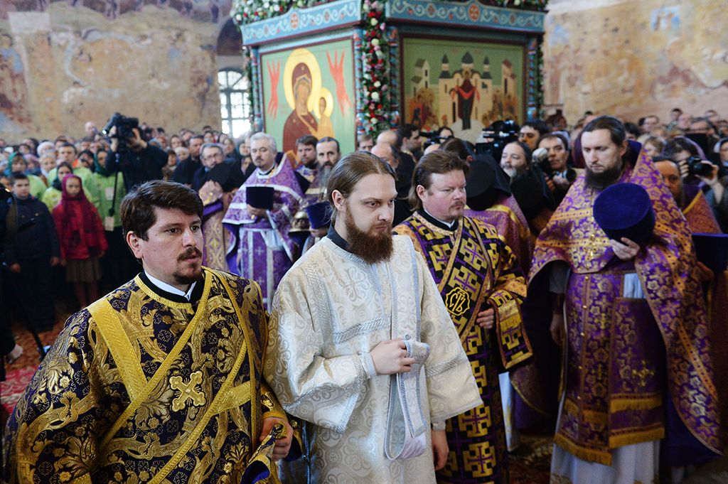 Богослужения в свирском