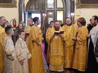 В Воскресенском соборе Череповца состоялось архиерейское богослужение