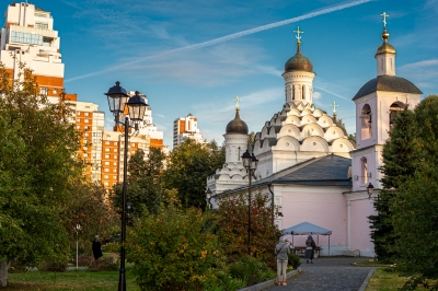 Митрополит Игнатий совершил всенощное бдение в храме Живоначальной Троицы в Хорошеве в Москве
