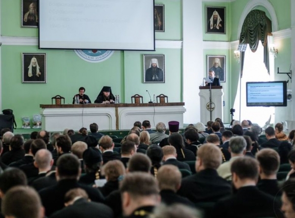 Проректор по воспитательной работе Вологодской семинарии принял участие в международной научно-богословской конференции