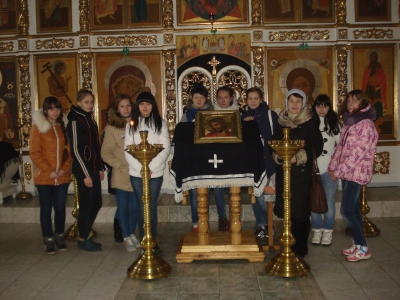 Студентки Грязовецкого техникума посетили храм преподобного Корнилия Комельского