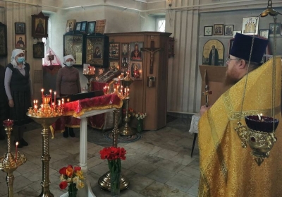 Прихожане комьянского храма святителя Николая Чудотворца отметили престольный день