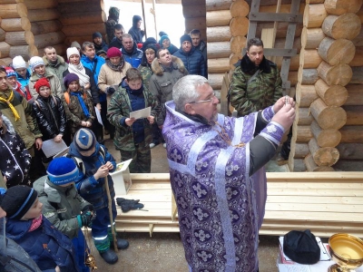 В Свято-Троицком храме деревни Городище состоялся молебен с водоосвящением