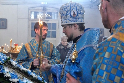 Епископ Флавиан совершил богослужение в престольный праздник Сретенского храма города Вытегры