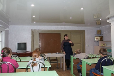 В воскресной школе села Кубенское проведен урок о православной книге
