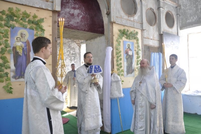 В храме Спасо-Ломской пустыни впервые за 100 лет состоялось архиерейское богослужение
