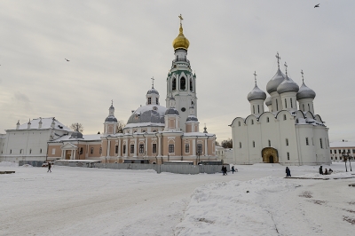 Митрополит Игнатий оценил ход восстановления Воскресенского кафедрального собора