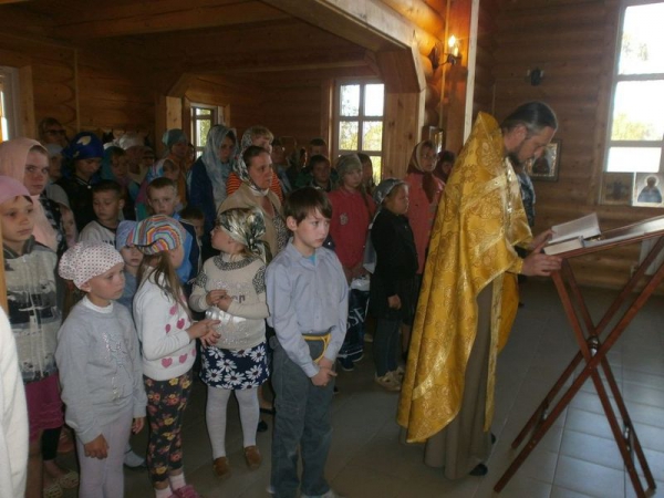 В поселке Депо юные прихожане получили благословение на успешный учебный год