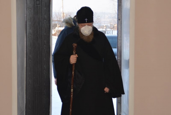 Митрополит Савва посетил строящийся духовно-просветительский центр Великоустюжской епархии