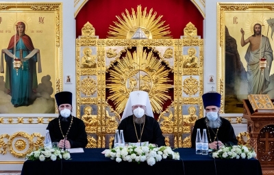 Митрополит Савва возглавил работу Епархиального собрания Вологодской епархии