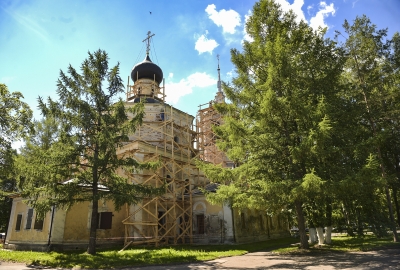 Церковь Иоанна Предтечи в Рощенье с фресками, 1710 г. передана в собственность Вологодской епархии