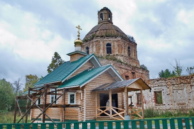 В Воскресенском храме села Рукино совершено очередное богослужение