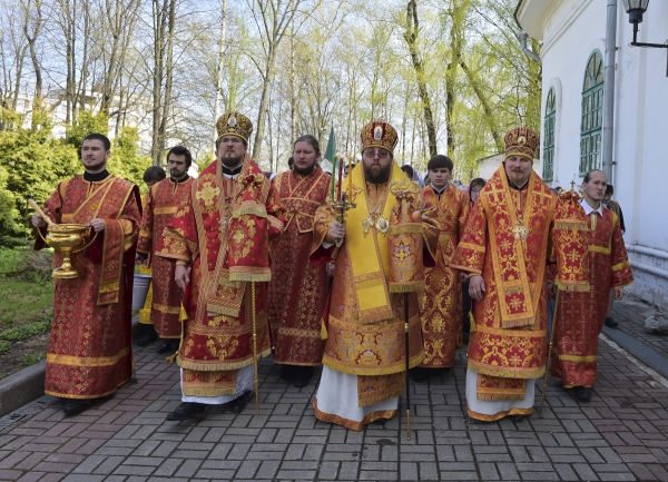 В Воскресенском соборе Череповца состоялось первое соборное богослужение архиереев Вологодской митрополии