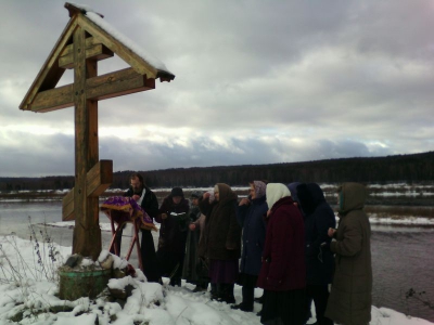 В селе Опоки почтили память жертв политических репрессий