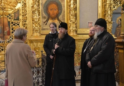 Митрополит Савва посетил возрождаемый Михайло-Архангельский монастырь Великого Устюга
