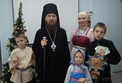 В воскресной школе кафедрального собора Череповца состоялся рождественский праздник
