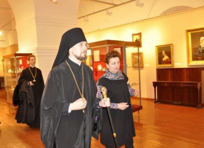 Епископ Флавиан посетил с рабочим визитом Устюженский краеведческий музей