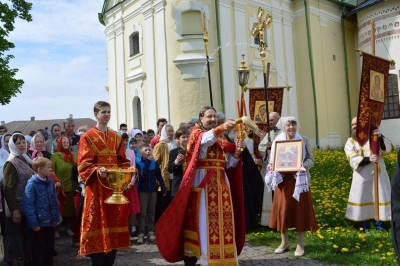 В Кирилло-Белозерском монастыре состоялась Литургия в день памяти Святителя Николая