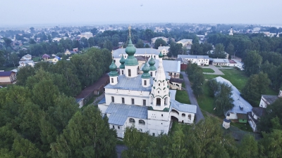 Снят и смонтирован седьмой фильм из цикла «Полеты над Северной Фиваидой»: Михайло-Архангельский монастырь, г. Великий Устюг