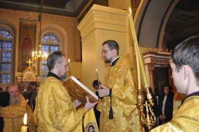Епископ Флавиан возглавил всенощное бдение в канун праздника Торжества Православия