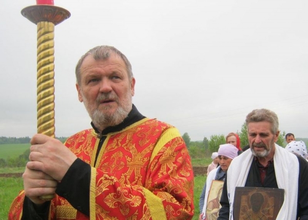 Приход Никольского храма деревни Лоптуново отметил престольный праздник