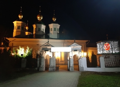 Святую Пасху отметило Архиерейское Воскресенское подворье города Череповца
