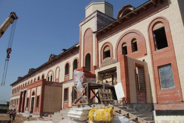Епископ Флавиан посетил строящийся храмовый комплекс в Северном районе г. Череповца