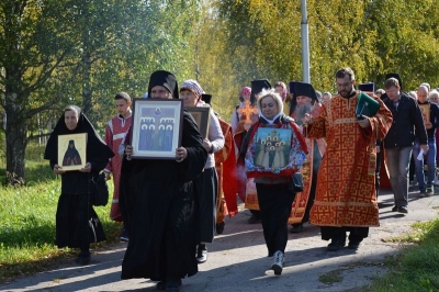 Крестный ход на Голгофу Кирилловских новомучеников