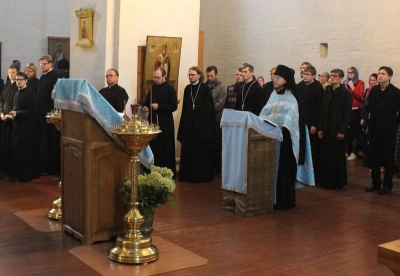 Для учащихся Вологодской семинарии состоялся молебен на начало учебного года