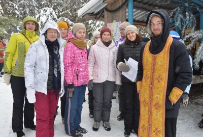 Молодежный отдел епархии организовал паломнический поход к Соколовскому роднику