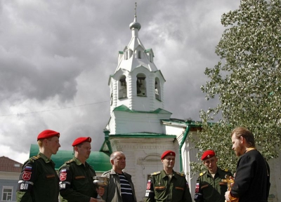 Традиция. Военные полицейские пришли в храм за духовной поддержкой