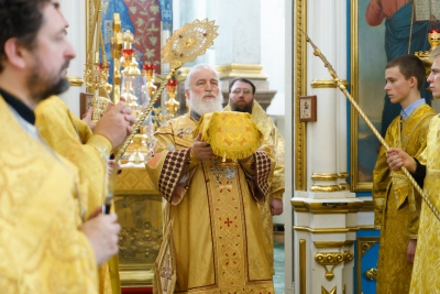 В день праздника святых первоверховных апостолов Петра и Павла глава Вологодской митрополии митрополит Вологодский и Кирилловский Игнатий принял участие в Литургии в Свято-Духовом кафедральном соборе г.Минска