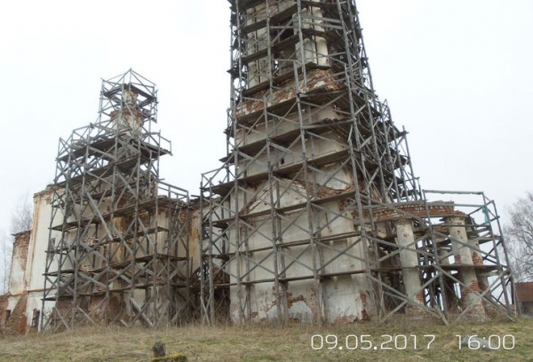 Прихожане Казанского храма города Вологды совершили инспекционную поездку в село Покровское