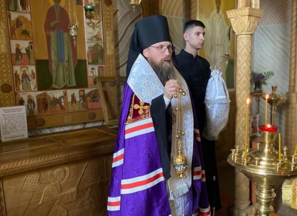 В годовщину кончины владыки Варнавы (Кедрова) епископ Игнатий совершил панихиду