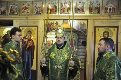 Епископ Флавиан возглавил Божественную литургию в Иродионо-Илоезерской пустыни