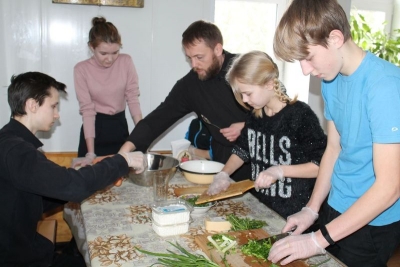 Участники проекта «Отроки грядущего века» участвовали в мастер-классе по выпечке блинов