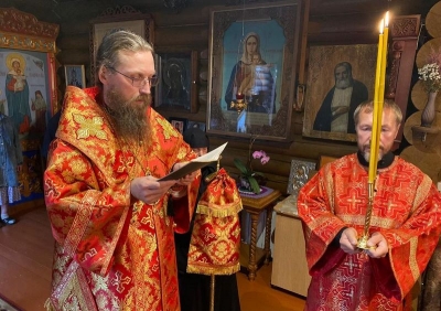 Епископ Игнатий совершил всенощное бдение в Предтеченском храме Ново-Леушинского монастыря