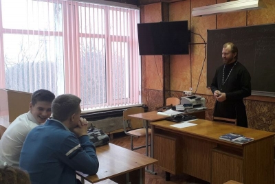 Миссионерская встреча антисектантской направленности состоялась в Вологодском индустриально-транспортном колледже