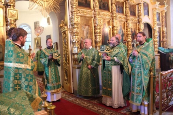 Епископ Флавиан совершил Литургию в день памяти преподобного Макария Желтоводского