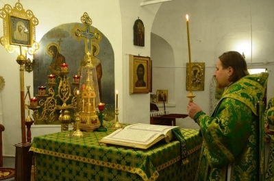 Епископ Тарасий совершил всенощное бдение в Прокопьевском соборе