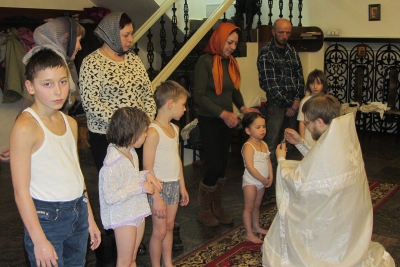 Дети Ильинского приюта приняли Таинство Святого Крещения