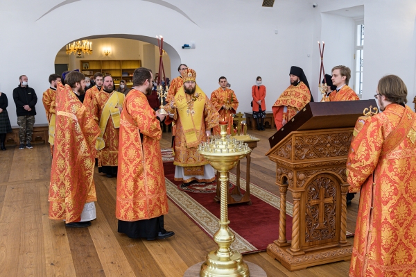 В Вологодской епархии молитвенно почтили память Патриарха Пимена