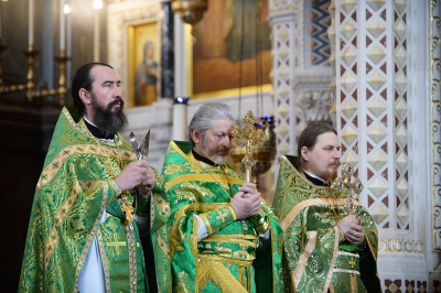 Архимандрит Тарасий (Перов), избранный и нареченный во епископа Великоустюжского и Тотемского, в праздник Входа Господня в Иерусалим сослужил Предстоятелю Русской Церкви за Литургией в Храме Христа Спасителя