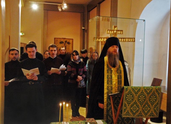 В Вологодском историко-архитектурном музее совершили молебен перед иконой преподобного Димитрия Прилуцкого