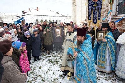 Прихожане Казанского собора города Кириллова отметили престольный праздник