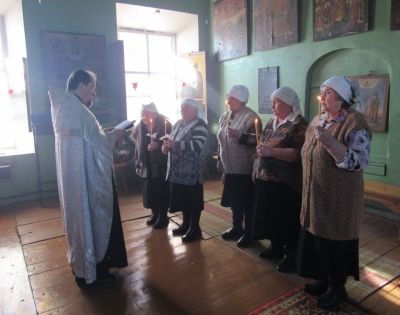 Жители деревни Раменье участвуют в великопостных богослужениях
