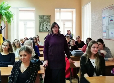 Для студентов третьего курса Череповецкого государственного университета состоялась необычная лекция в воскресной школе