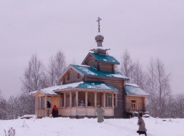 В Никольском храме села Парфеново прошел молебен в престольный праздник